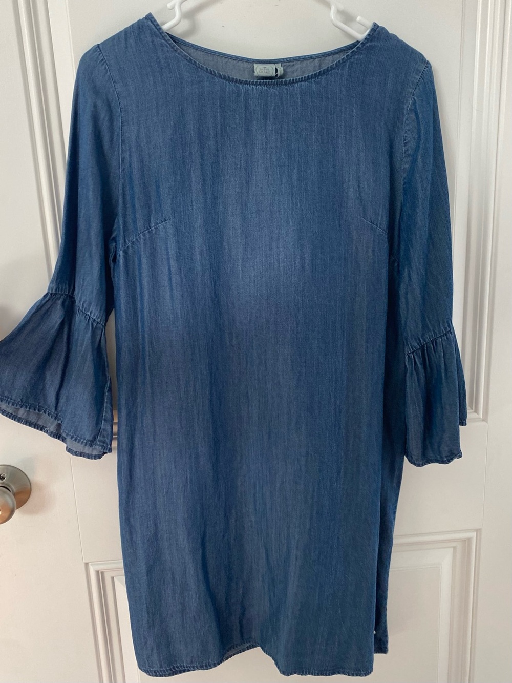 Paper CraneChambray Bell-Sleeve Shift Dress